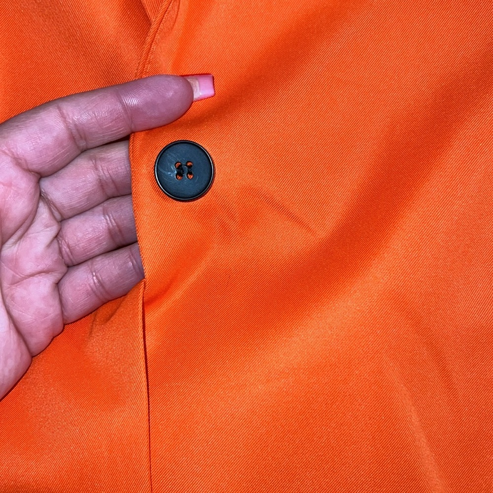 Blazer - Picture 2 of 5